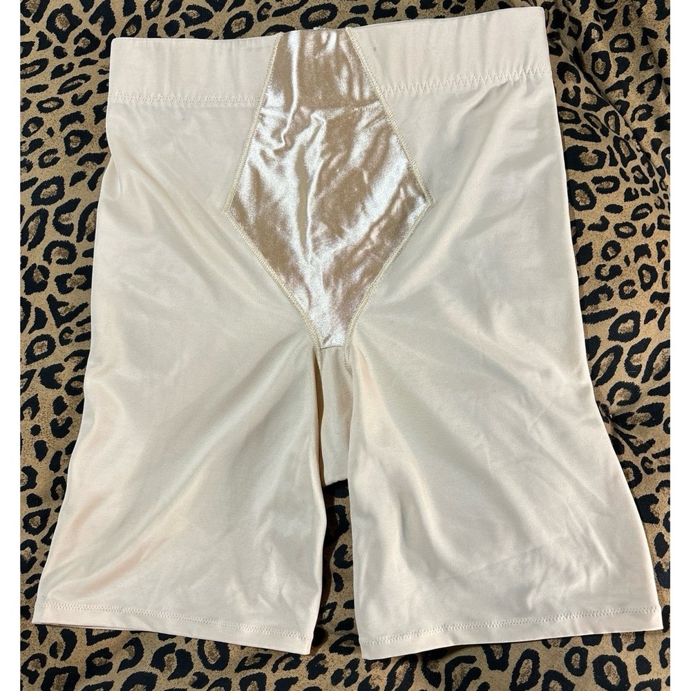 Jaclyn Smith Collection Nude Slimming Tummy Tuck Shapewear Long Leg Shorts, XL‎